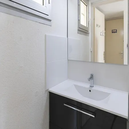 Comfortable Apt In アグド